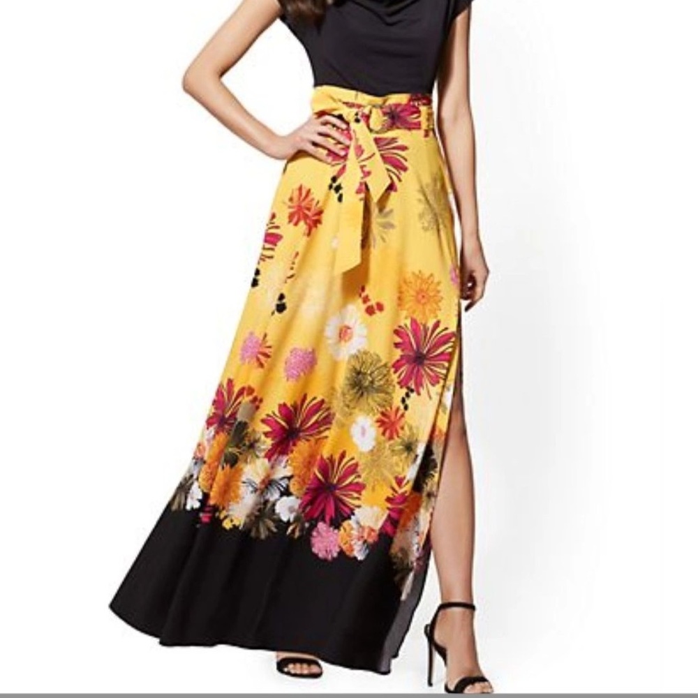 NY&Co long skirt